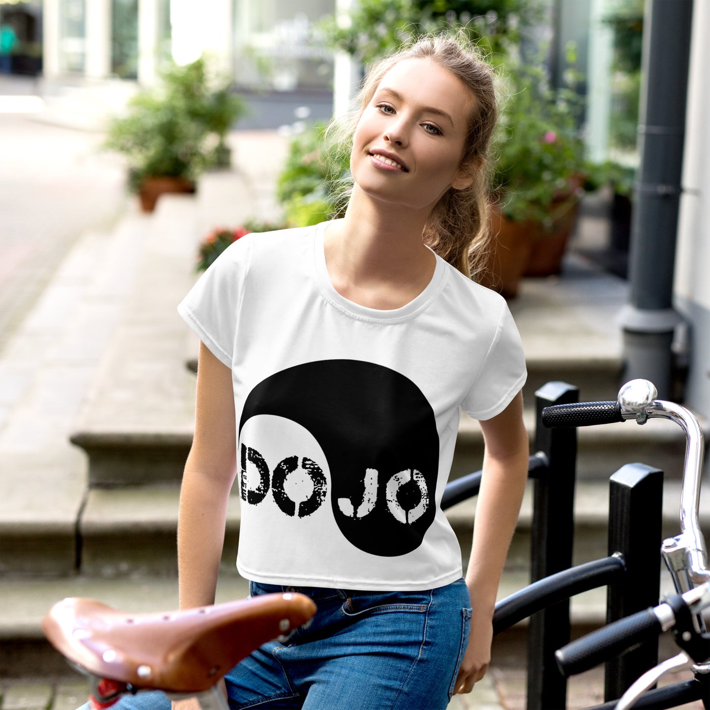 DOJO Yin - Wave Crop Tee